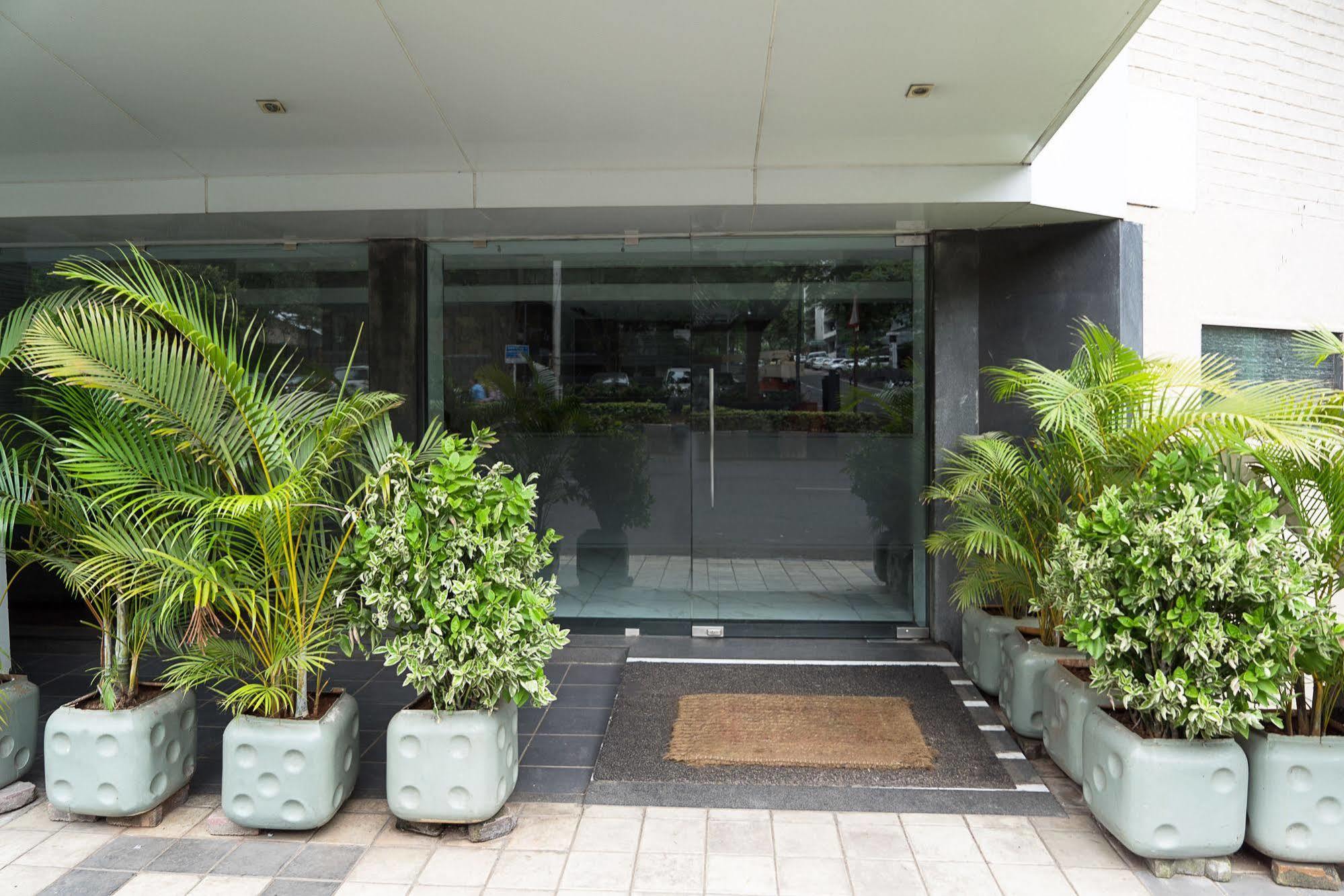 Hotel Treebo Trend Sahara Pune Exterior foto